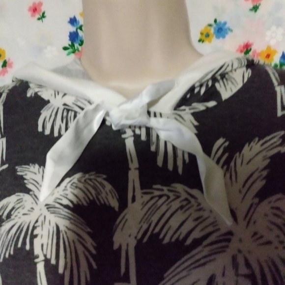 Belle by Bellini Ladies Pullover Hooded Top, sz S, Charcoal & Cream, NWT - Picture 3 of 7